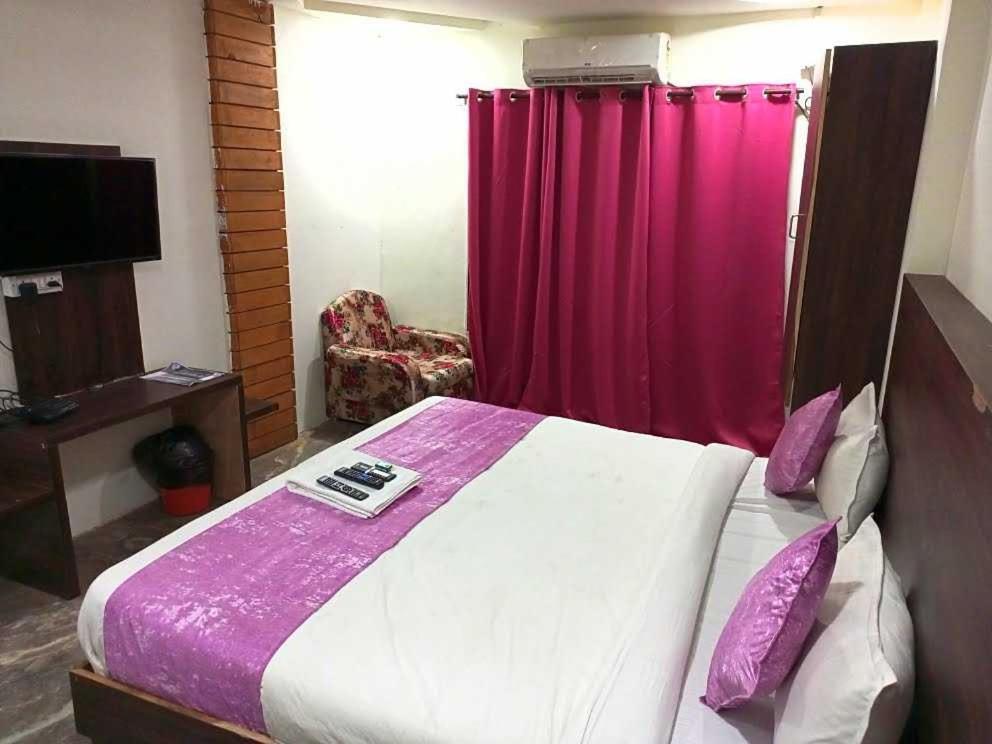 Super Oyo Hotel O Happy Residency โบปาล ภายนอก รูปภาพ
