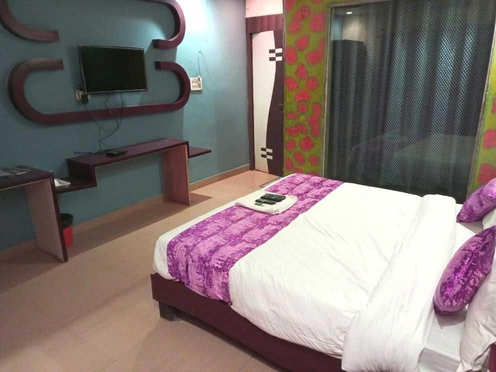 Super Oyo Hotel O Happy Residency โบปาล ภายนอก รูปภาพ